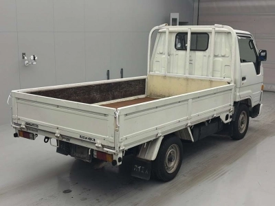 TOYOTA HIACE TRUCK