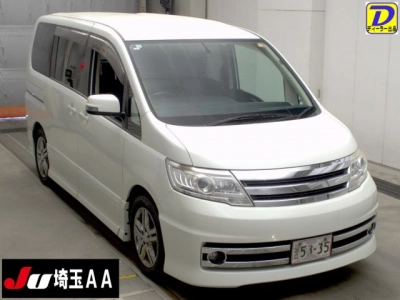 NISSAN SERENA