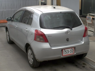 TOYOTA VITZ