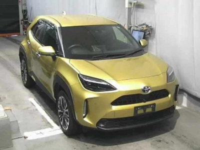 TOYOTA YARIS CROSS