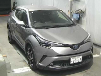 TOYOTA C-HR