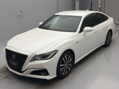 TOYOTA CROWN HYBRID