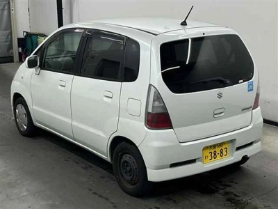 SUZUKI MRWAGON