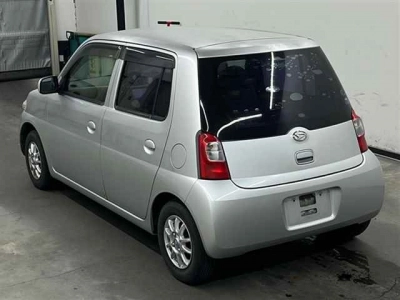 DAIHATSU ESSE