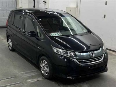HONDA FREED HYBRID