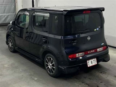 NISSAN CUBE
