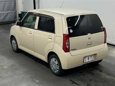 NISSAN PINO
