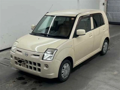 NISSAN PINO