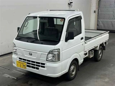 NISSAN NT100 CLIPPER