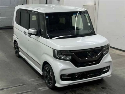 HONDA N BOX CUSTOM