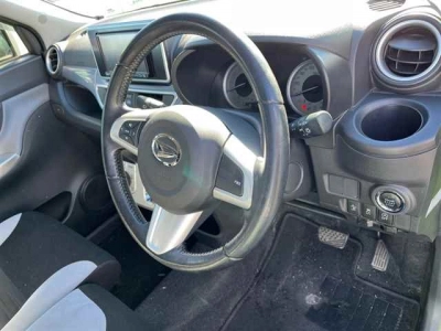 DAIHATSU CAST ACTIVA