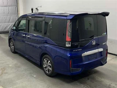 HONDA STEPWGN SPADA