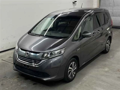 HONDA FREED HYBRID