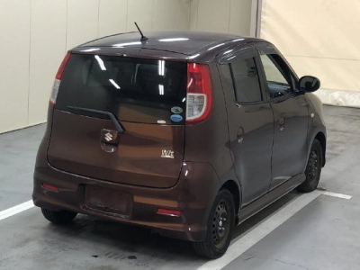 SUZUKI MRWAGON
