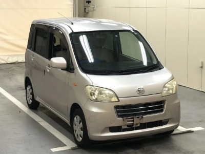 DAIHATSU TANTO EXE