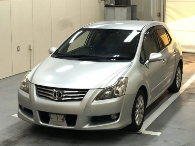 TOYOTA BLADE