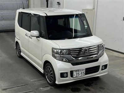 HONDA N BOX CUSTOM