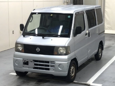 NISSAN NV100 CLIPPER