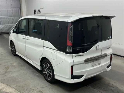 HONDA STEPWGN SPADA