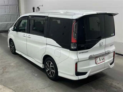 HONDA STEPWGN SPADA