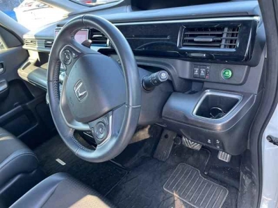 HONDA STEPWGN SPADA