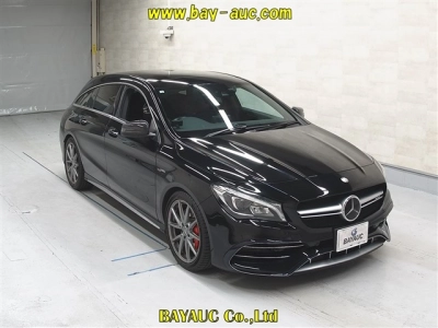 MERCEDES BENZ AMG CLA