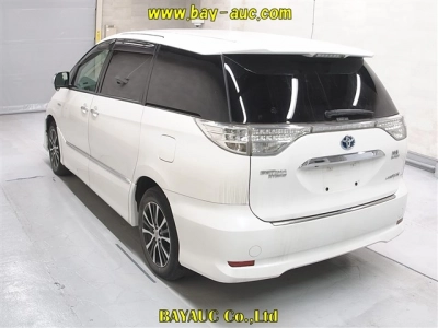 TOYOTA ESTIMA HYBRID