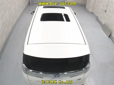 TOYOTA ALPHARD HYBRID