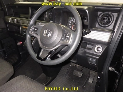 HONDA N-VAN