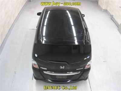 HONDA FREED HYBRID