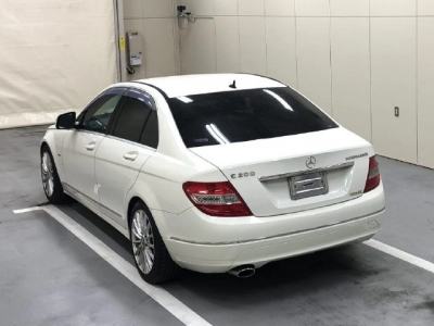 MERCEDES BENZ C CLASS