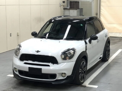 MINI MINI CROSSOVER