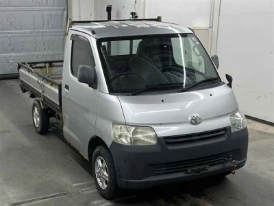 TOYOTA LITE ACE TRUCK
