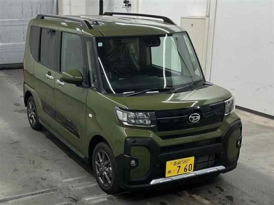 DAIHATSU TANTO FUN CROSS