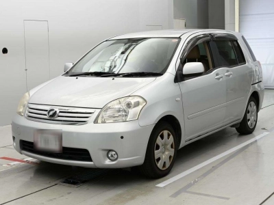 TOYOTA RAUM