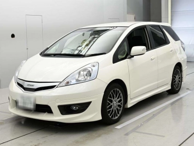 HONDA FIT SHUTTLE HYBRID