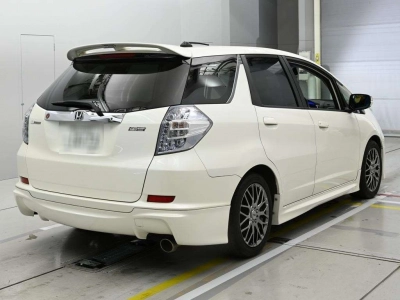 HONDA FIT SHUTTLE HYBRID