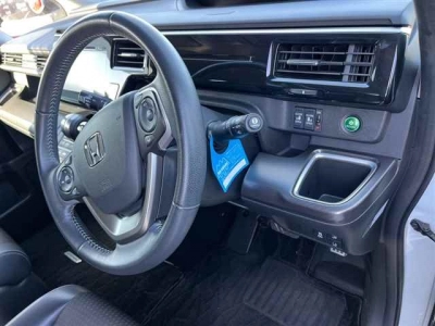 HONDA STEPWGN SPADA