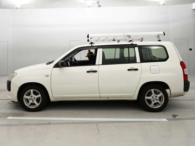 TOYOTA SUCCEED WAGON