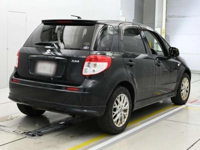 SUZUKI SX4