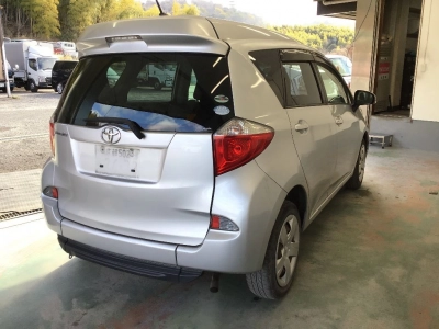TOYOTA RACTIS