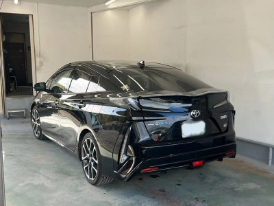 TOYOTA PRIUS PHV