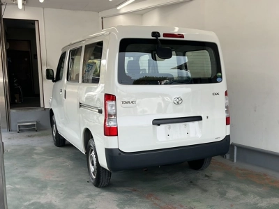 TOYOTA TOWN ACE VAN