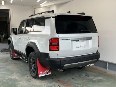 TOYOTA LAND CRUISER 250