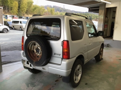 SUZUKI JIMNY
