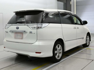 TOYOTA ESTIMA HYBRID