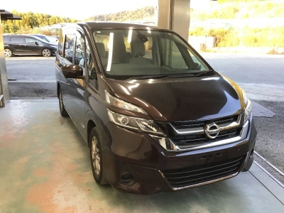 NISSAN SERENA