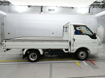 NISSAN VANETTE TRUCK