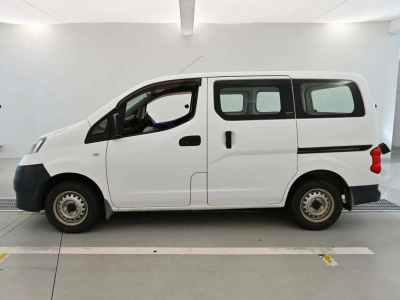 NISSAN NV200 VANETTE VAN