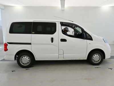NISSAN NV200 VANETTE VAN
